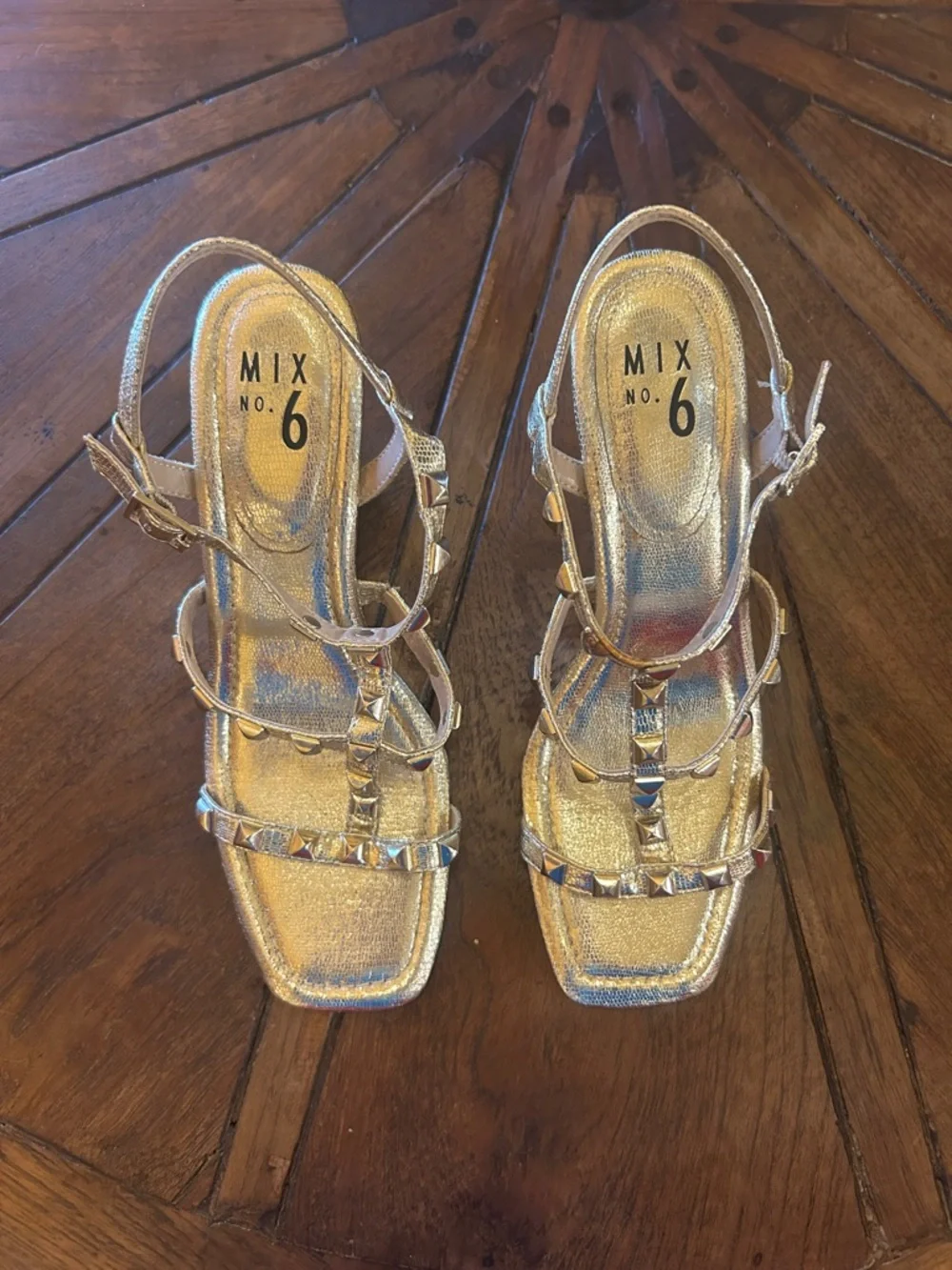 Mix No. 6 gold, wedge, strap sandals, size 10, NWOT | offer in description